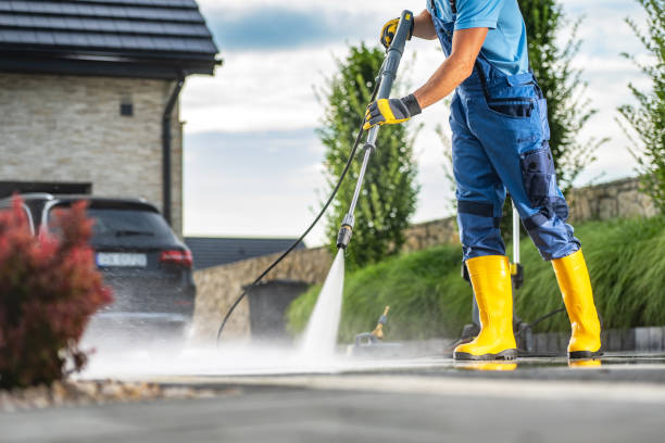 Best Sidewalk and Walkway Cleaning  in East Newark, NJ
